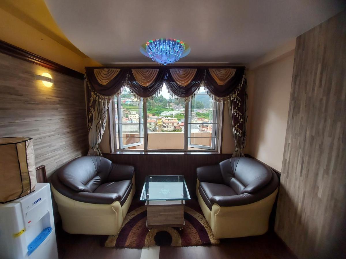 Astoria Residency Hotel Ооти Екстериор снимка