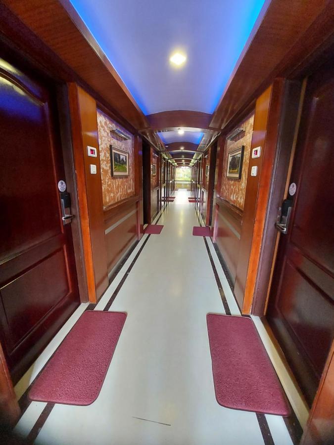 Astoria Residency Hotel Ооти Екстериор снимка