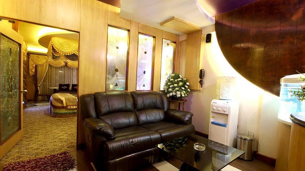 Astoria Residency Hotel Ооти Екстериор снимка