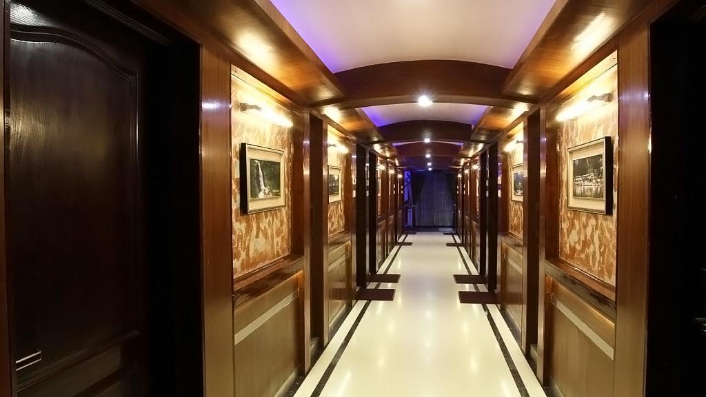 Astoria Residency Hotel Ооти Екстериор снимка
